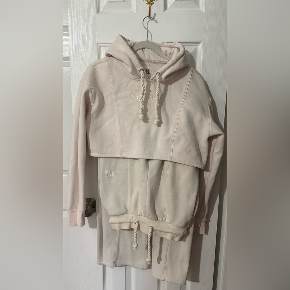 Lounge US Women's Cream Hoodie Sweater and Pants Set
